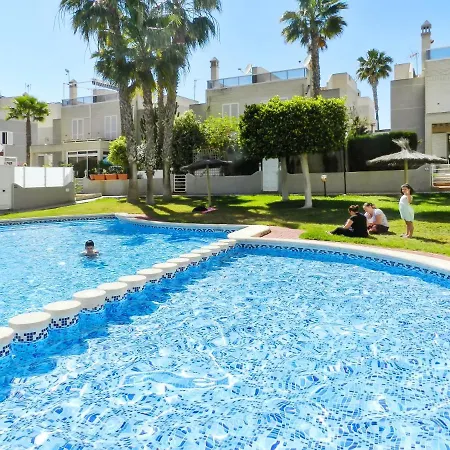 Comfortable House In With Shared Pool * Torrevieja