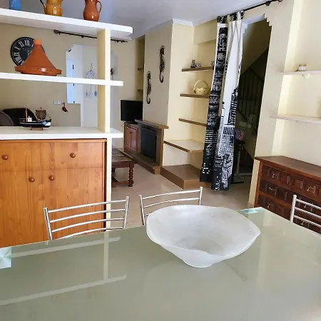 Comfortable House In With Shared Pool * Torrevieja