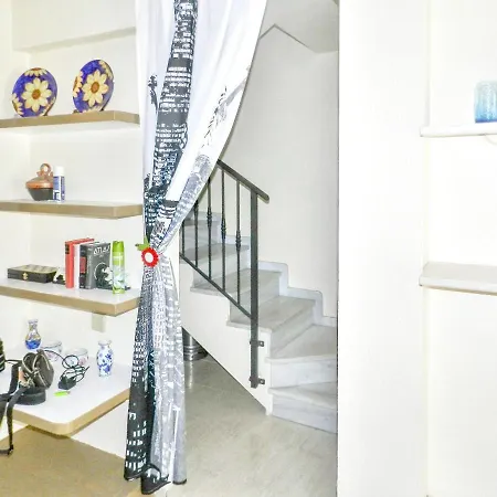 Comfortable House In With Shared Pool Torrevieja